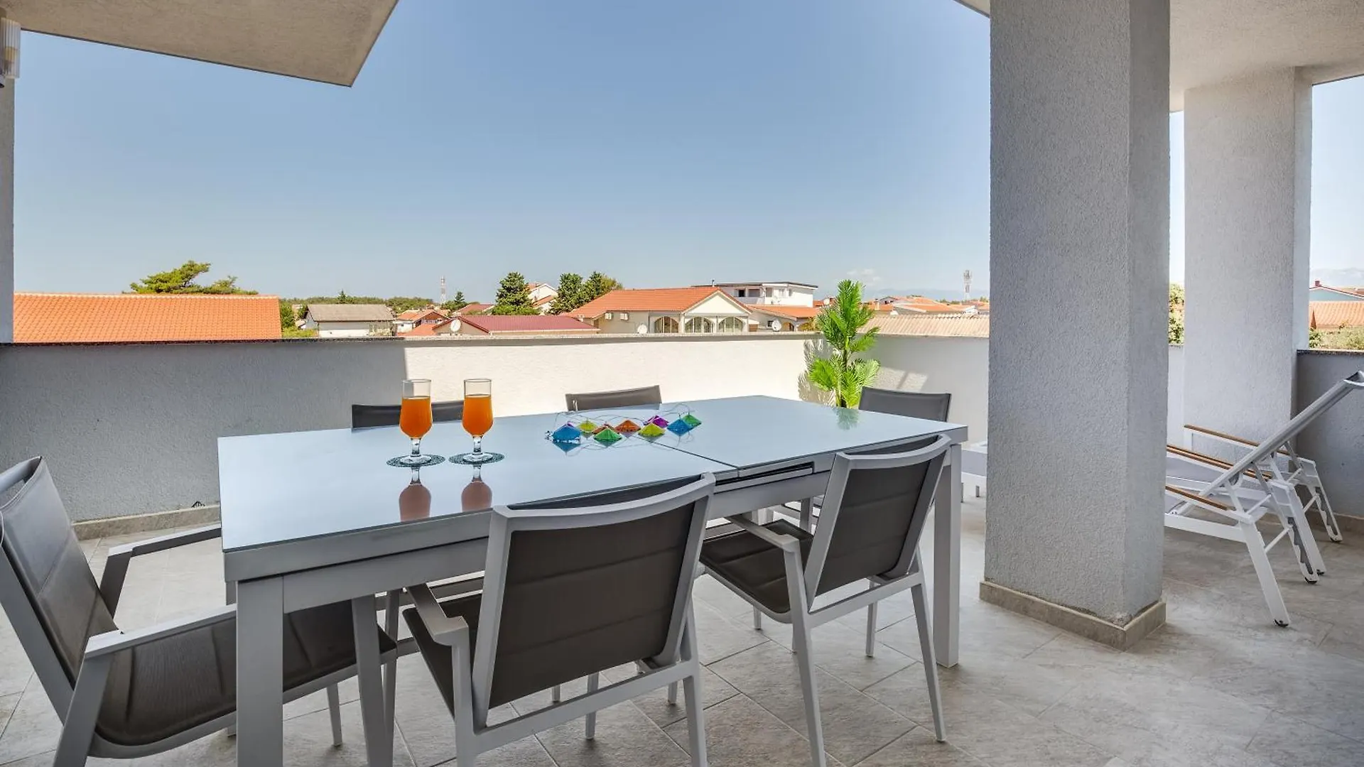 Apartmani Kastelina 2 Vir 0*,  Croatia