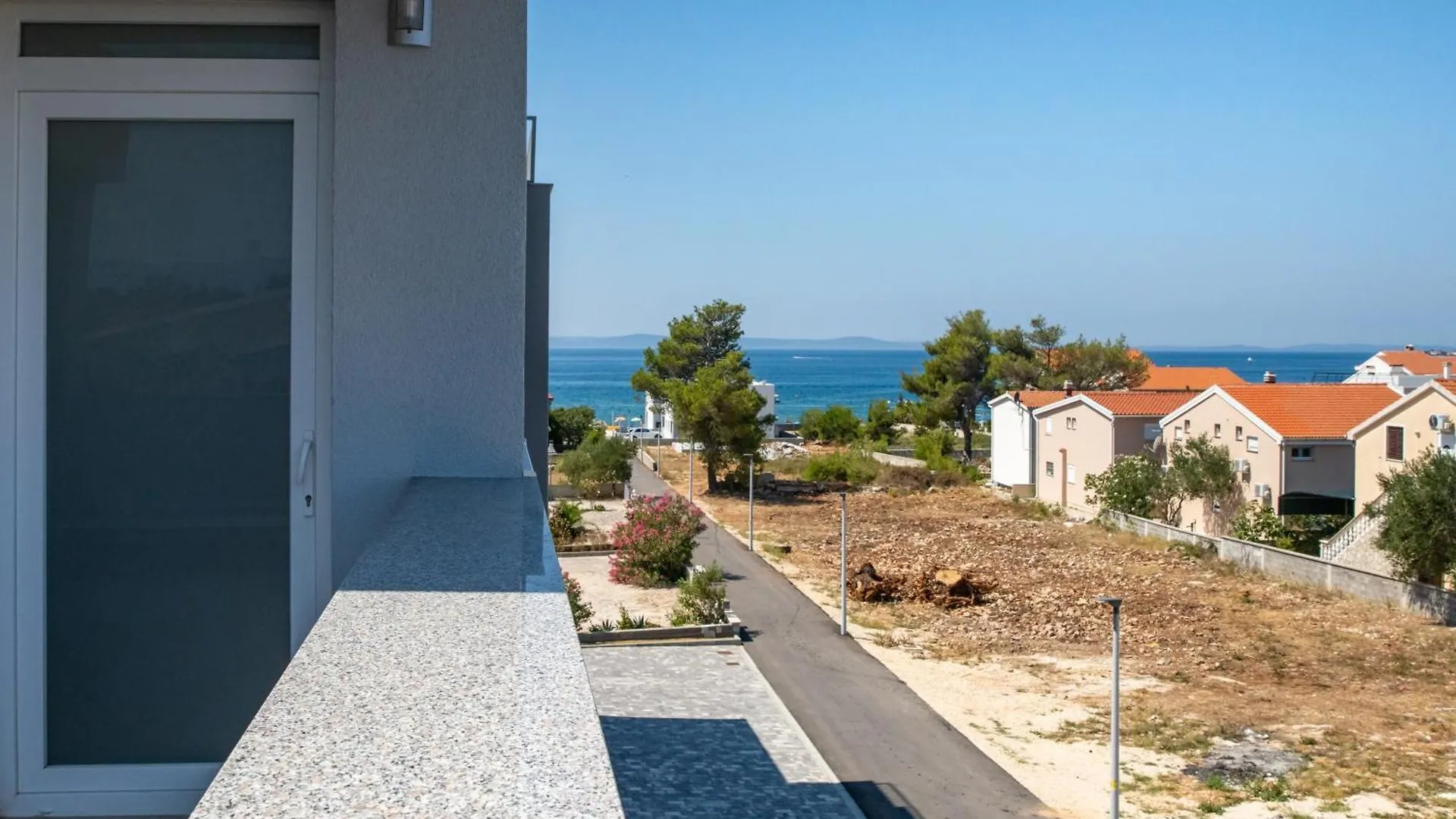 Apartmani Kastelina 2 Vir Lägenhet